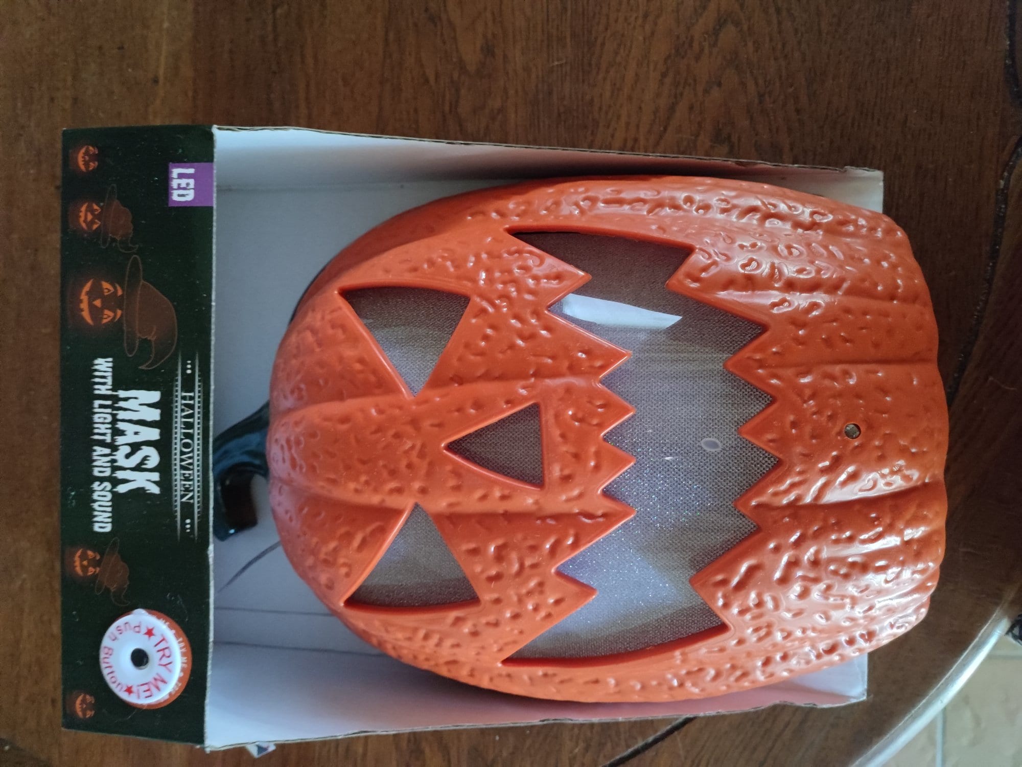 Masque d'Halloween en forme de citrouille lumineuse et sonore